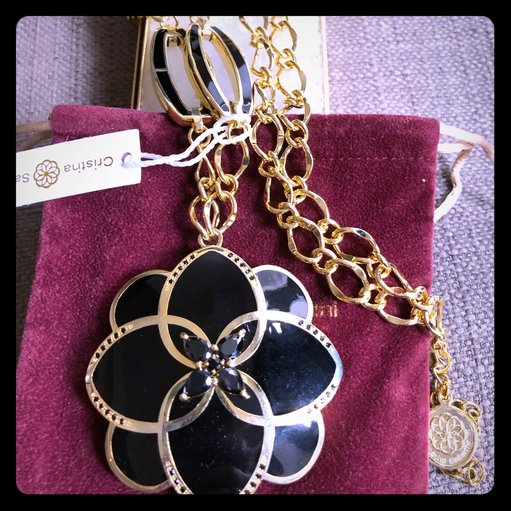 Cristina Sabatini Peonia Flower Black Cz Necklacr